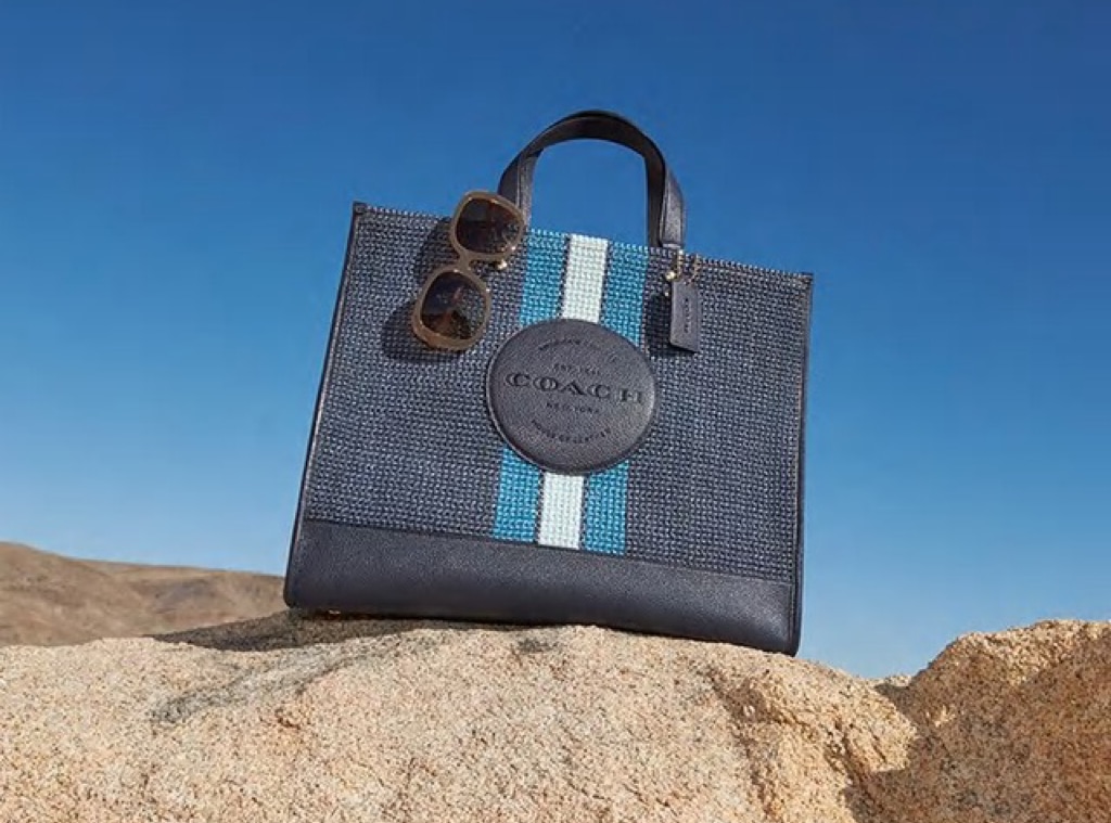 Coach outlet tote sale sale